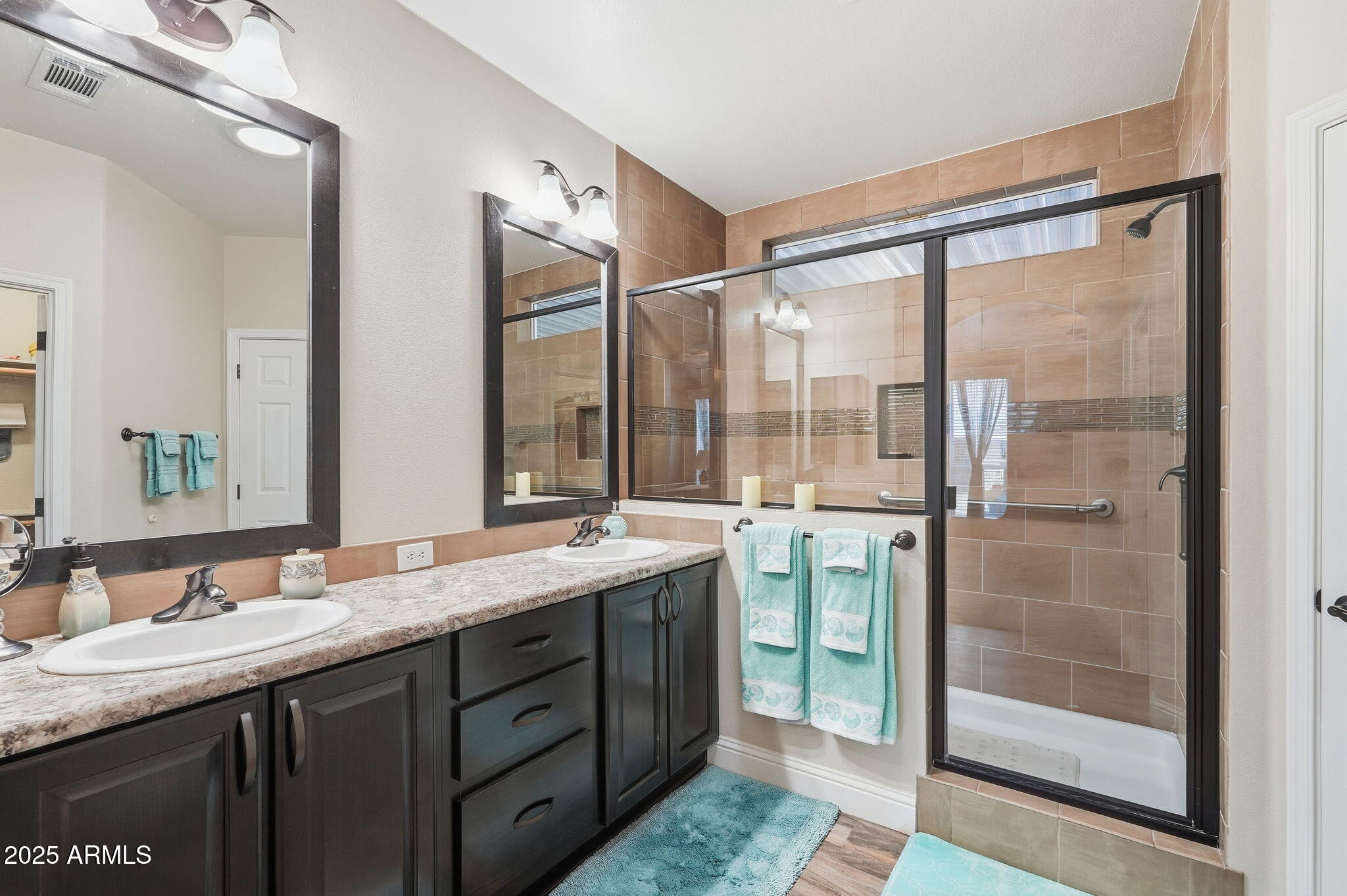 2263 N TREKELL Road 60