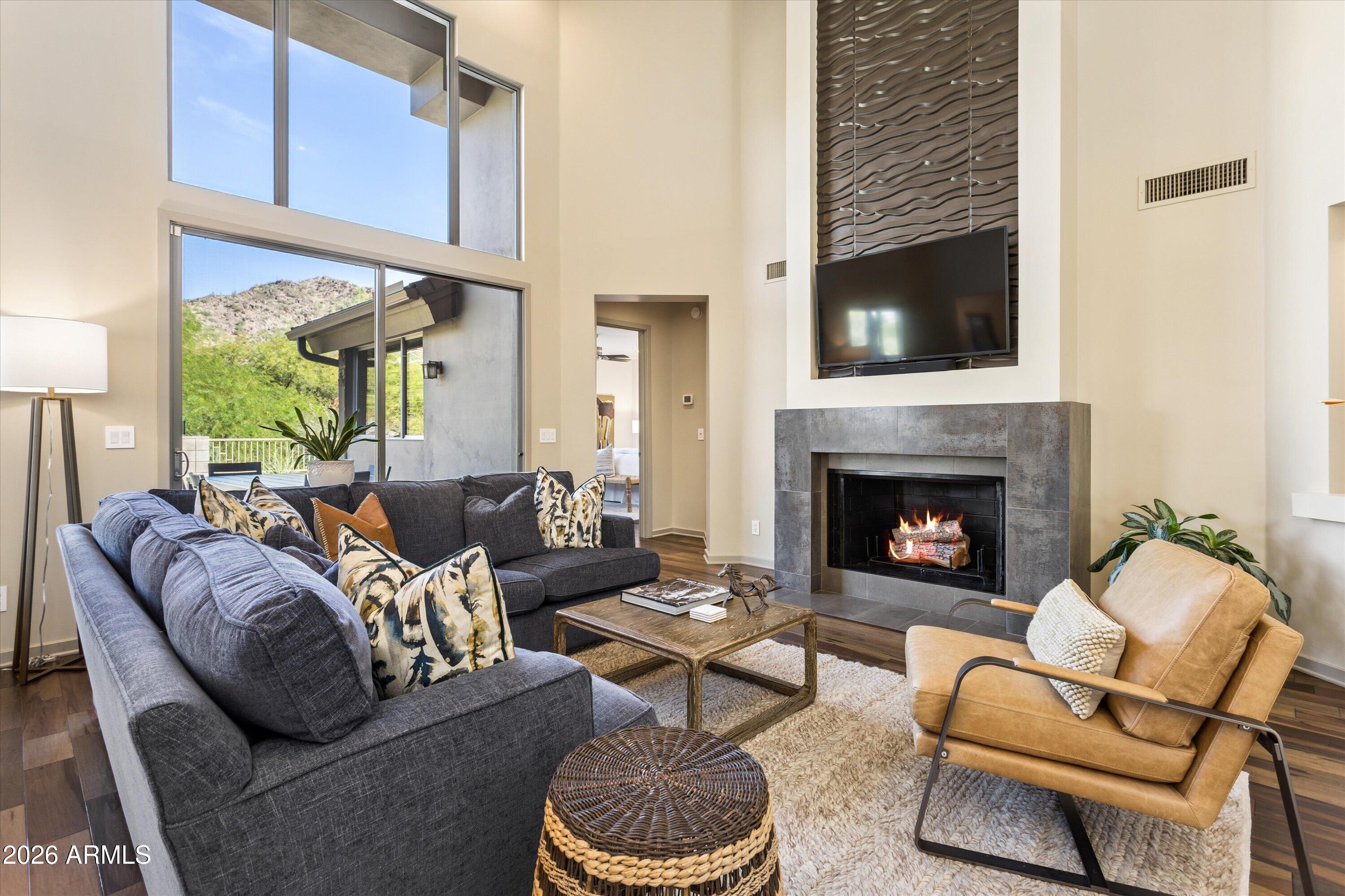 3018 E SIERRA VISTA Drive