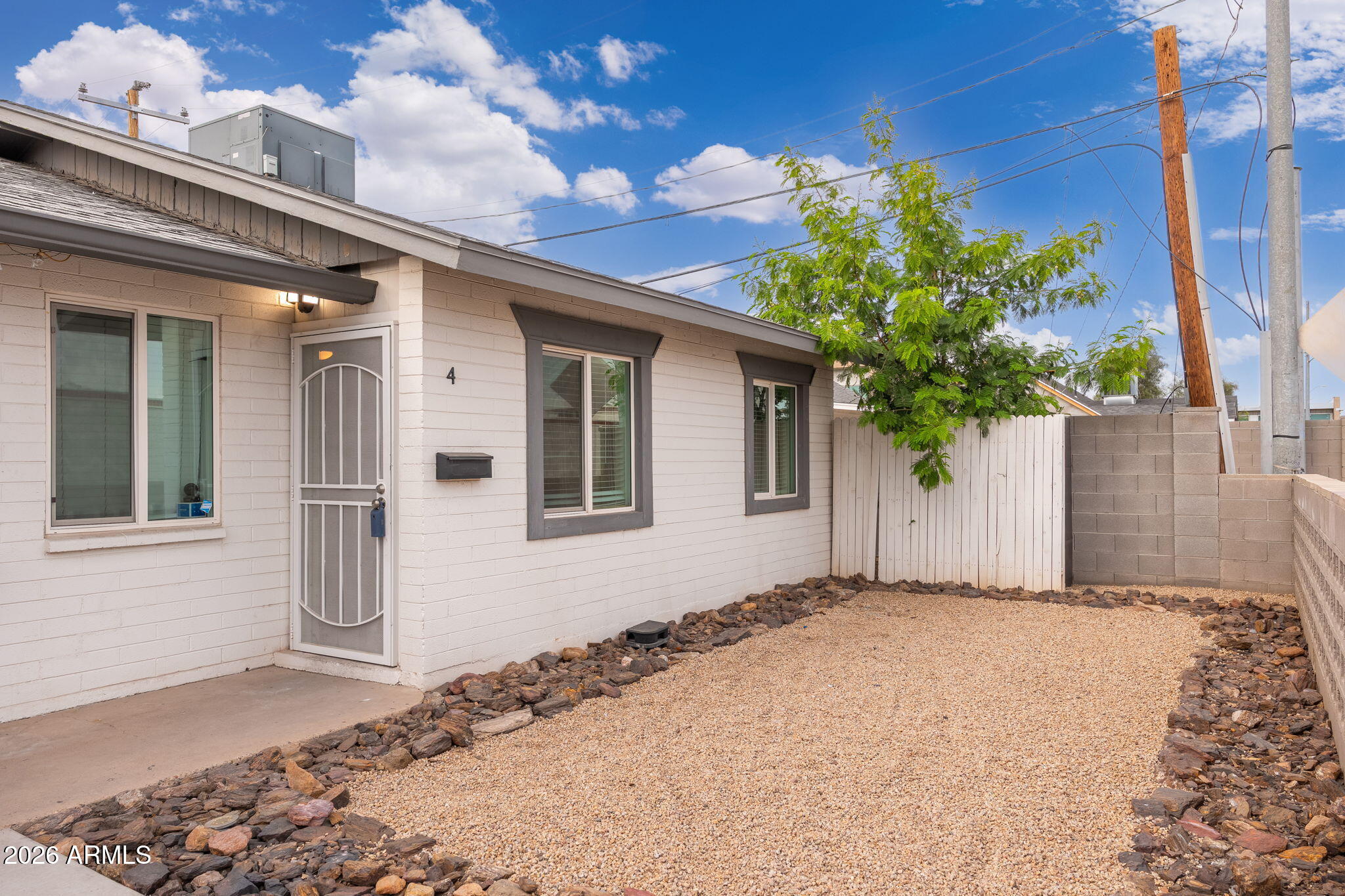 1646 E Mckinley Street 4