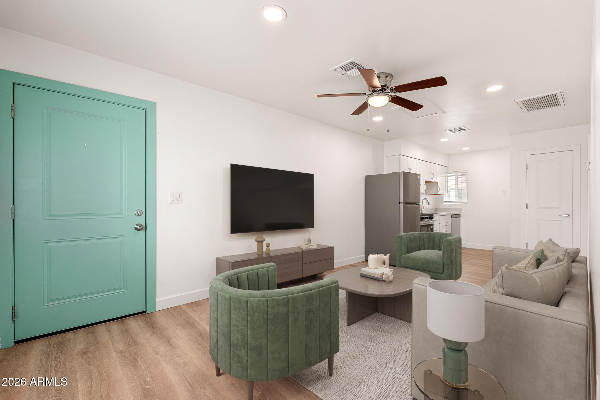 1646 E Mckinley Street 4