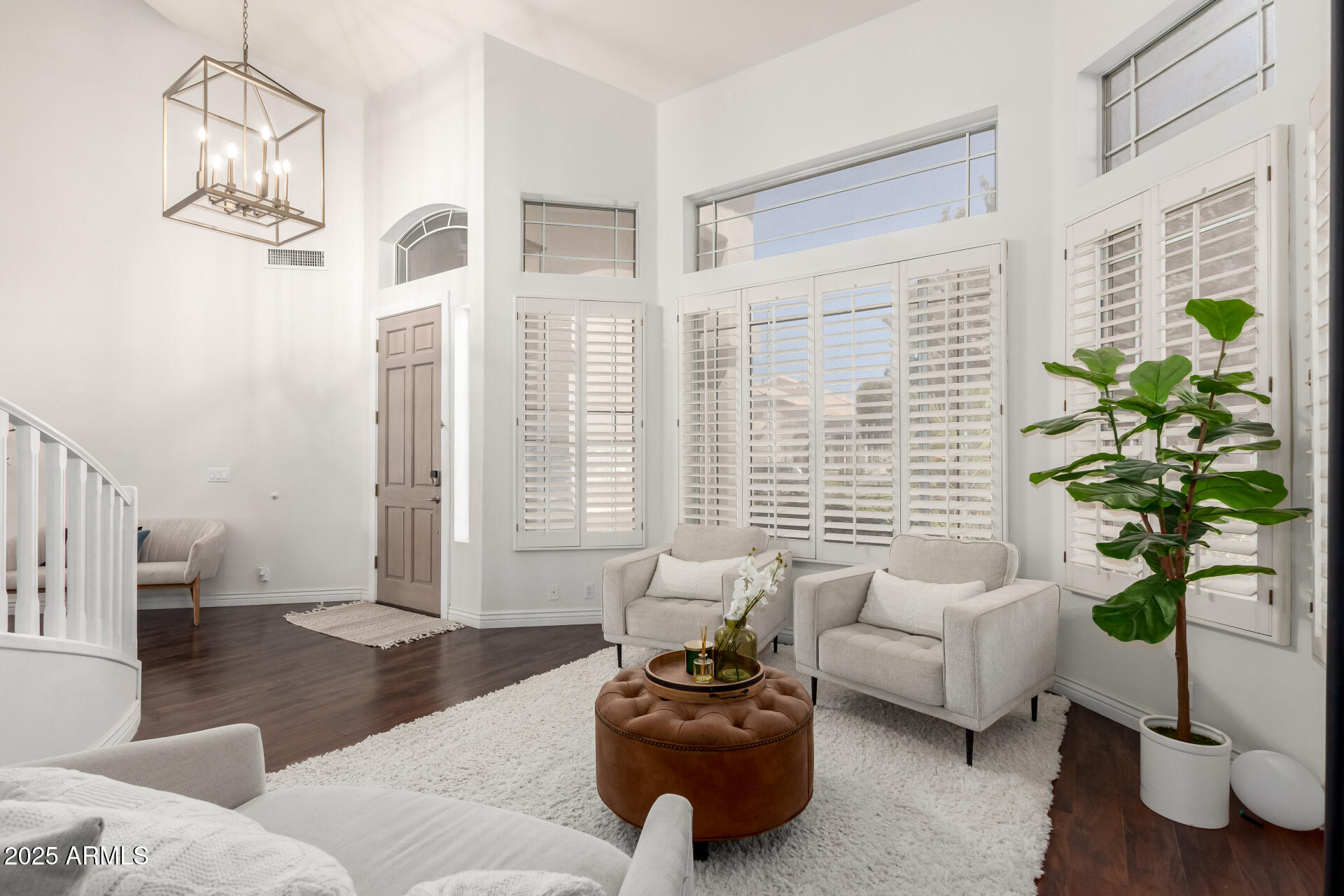 2053 E STEPHENS Road