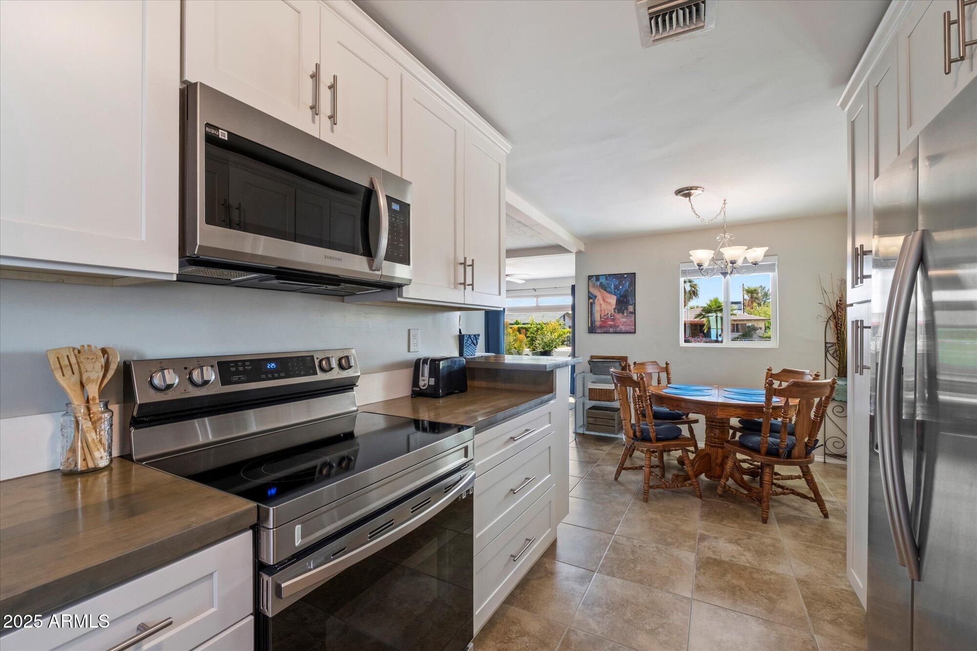 Phoenix, Arizona 85008, United States, 3 Bedrooms Bedrooms, ,1 BathroomBathrooms,Residential,Active,125786