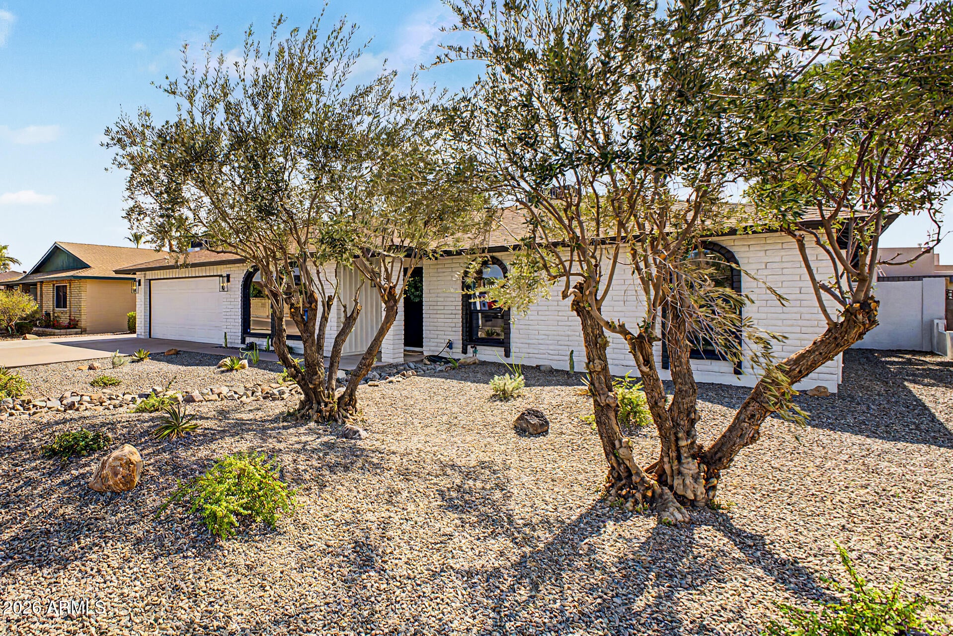 6014 S DORSEY Lane