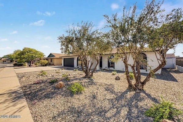 6014 S DORSEY LN, TEMPE, AZ 85283 - Image a3ef6aa2eb5db6cd8c60e3bed89f5504/796851565