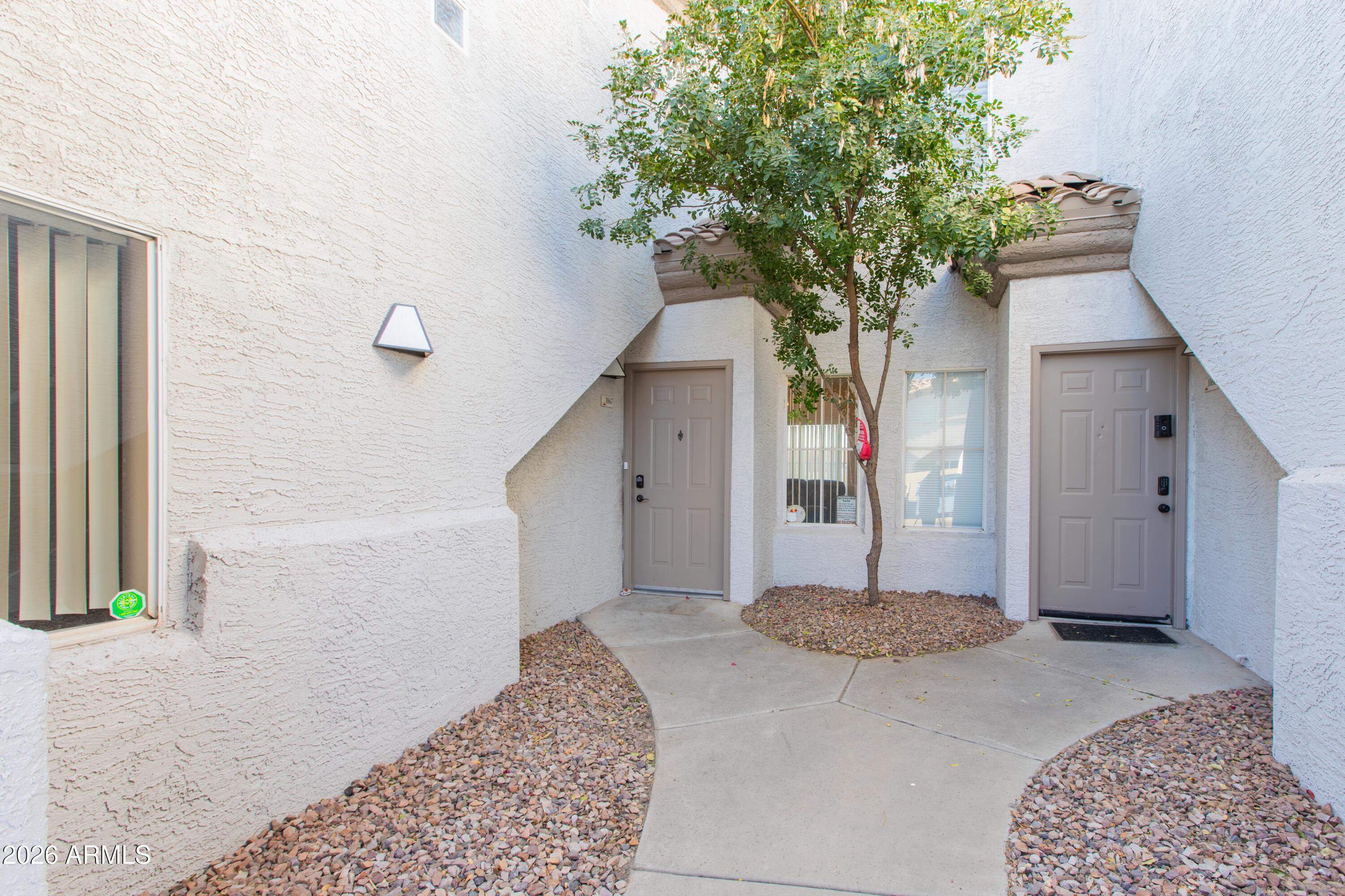 3236 E CHANDLER Boulevard 1067