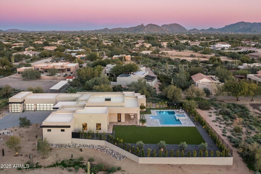 Photo of 27159 N 67th Street, Scottsdale, AZ 85266 (MLS # 6918374)