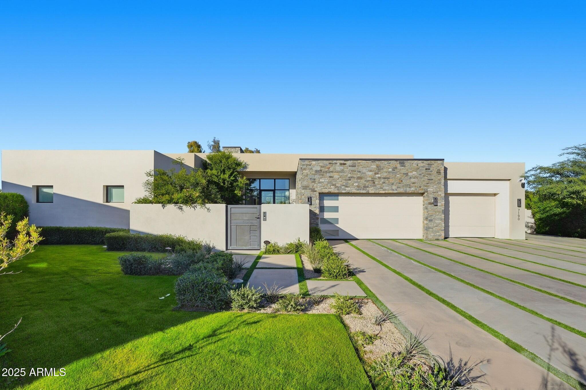 7190 E IRONWOOD Drive