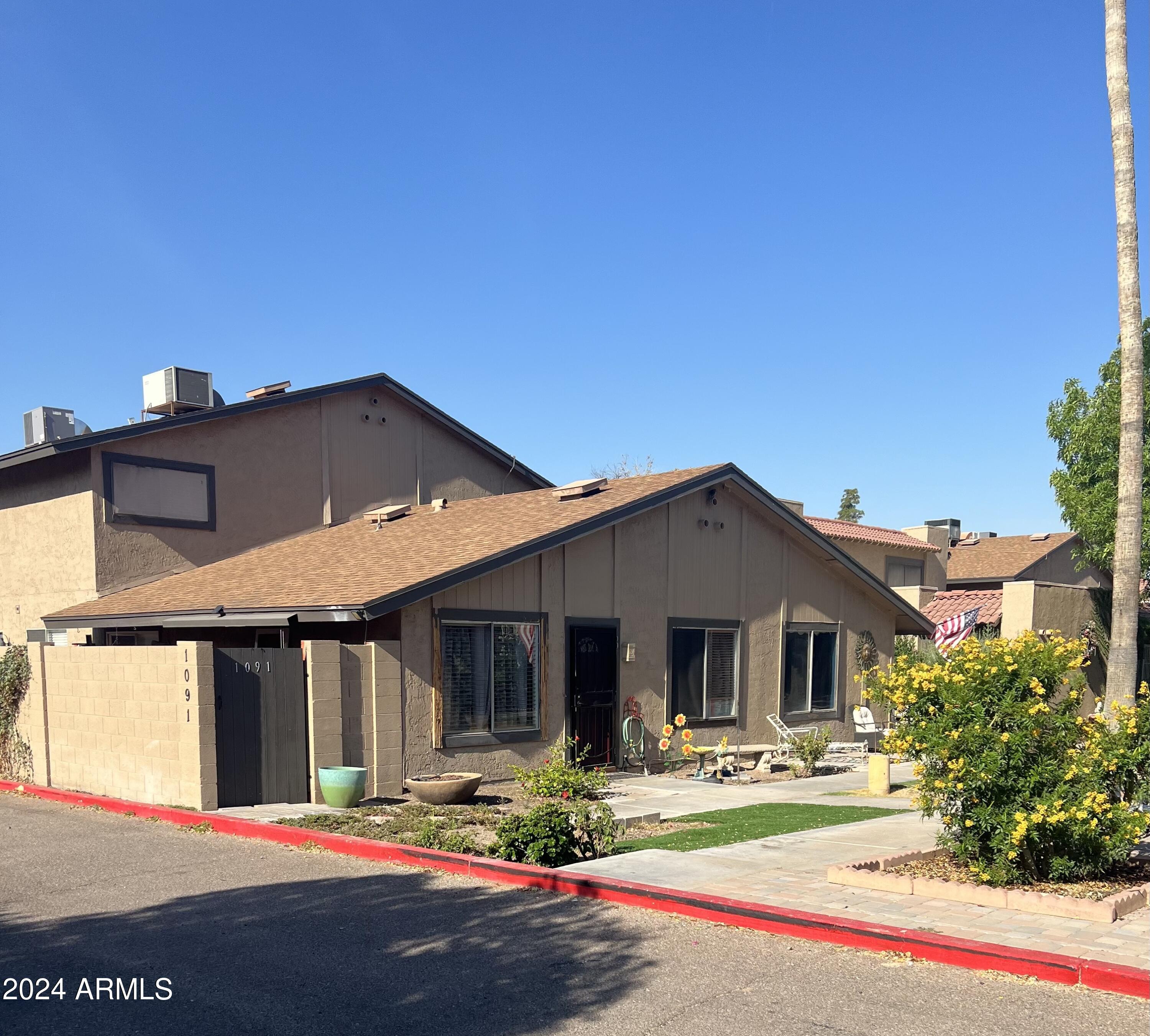 Scottsdale, Arizona 85257, United States, 3 Bedrooms Bedrooms, ,2 BathroomsBathrooms,Residential,Pending,54609