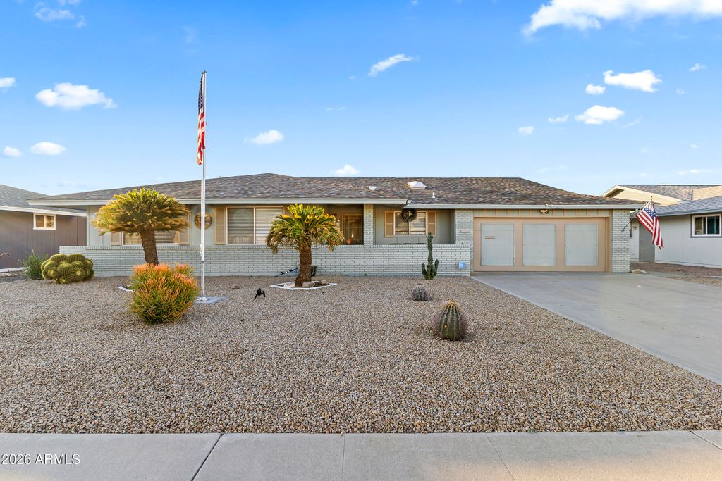 Photo of 9908 W Prairie Hills Circle, Sun City, AZ 85351 (MLS # 6979488)