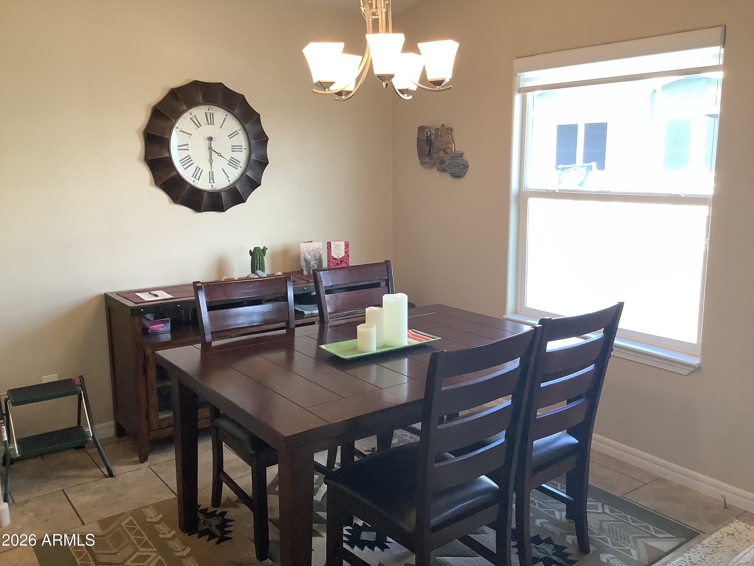 650 N Hawes Road 4007