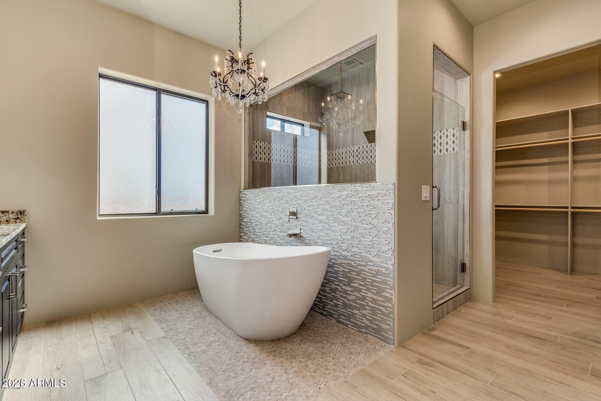 2639 W Lavitt Lane