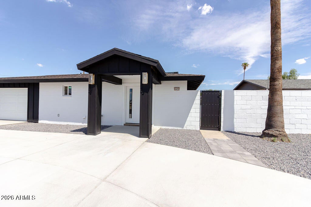 8435 S 16TH Place