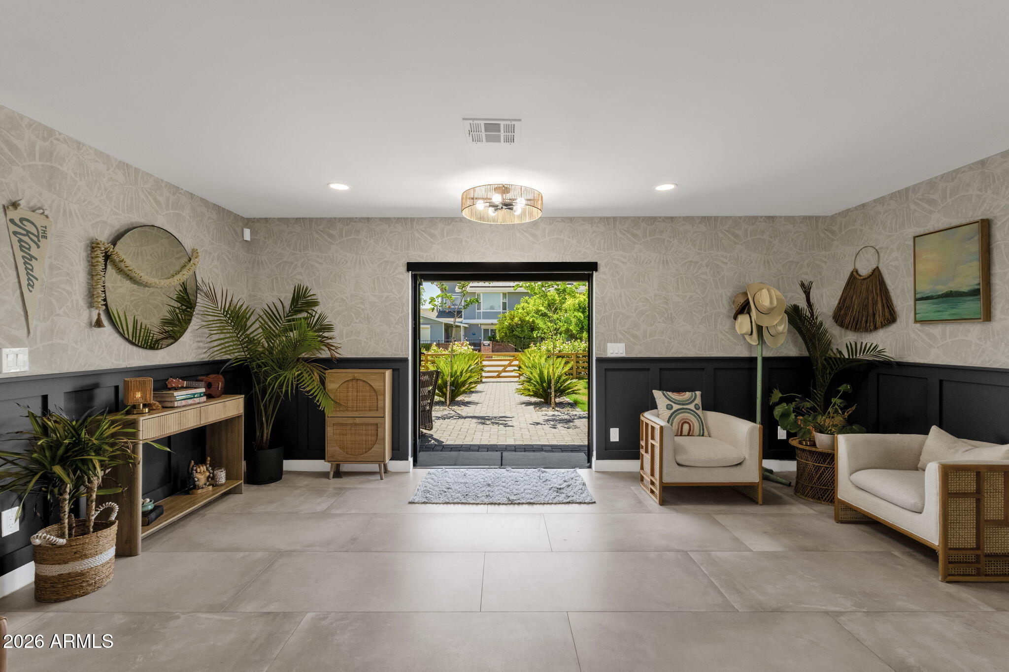 3041 N 49TH Court