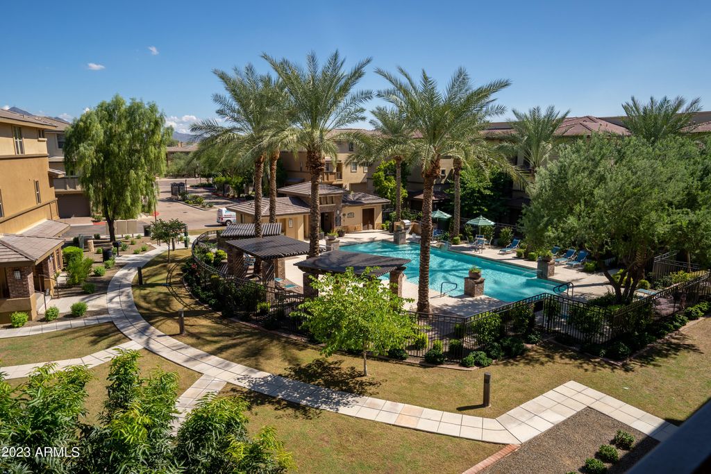 Photo of 17850 N 68th Street #3120, Phoenix, AZ 85054 (MLS # 6976038)