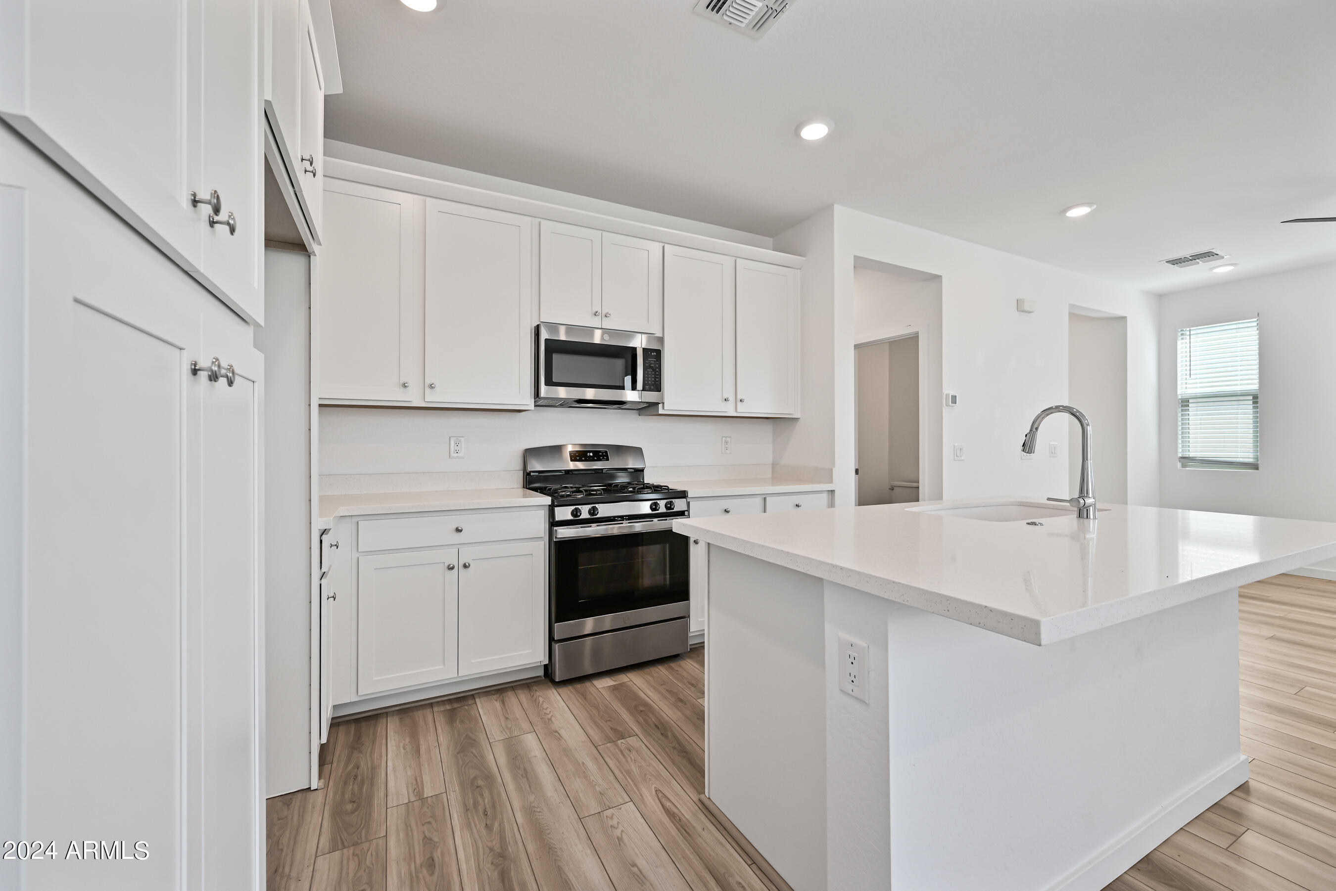 4816 S Ferric --
