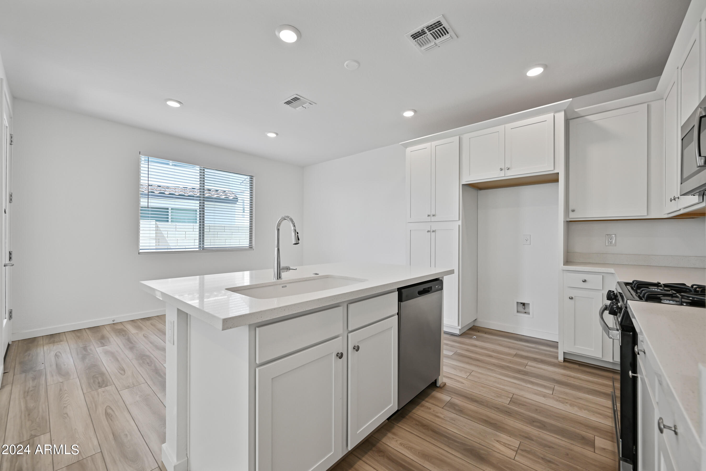 4816 S Ferric --