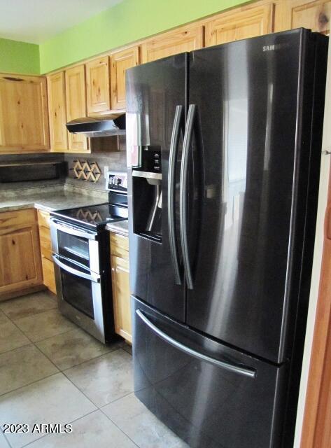 QUAIL HOLLOW - Residential Lease