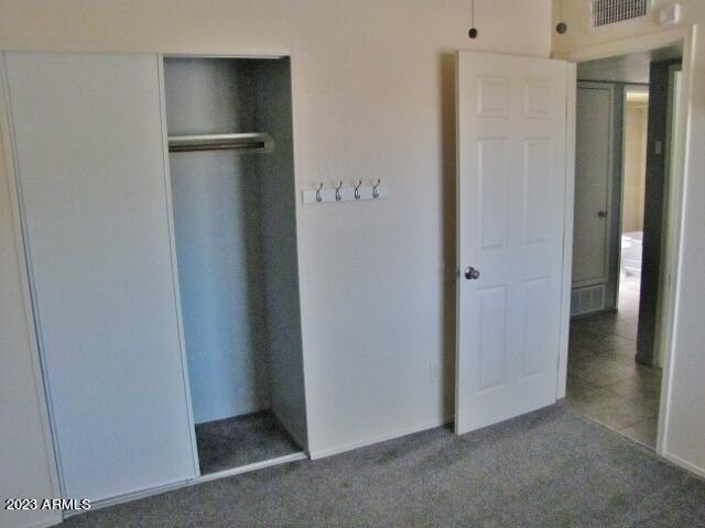 QUAIL HOLLOW - Residential Lease