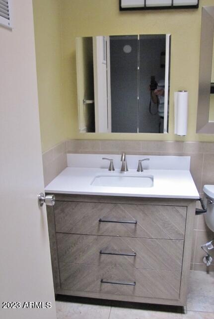 QUAIL HOLLOW - Residential Lease