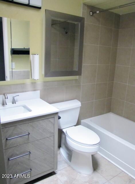 QUAIL HOLLOW - Residential Lease