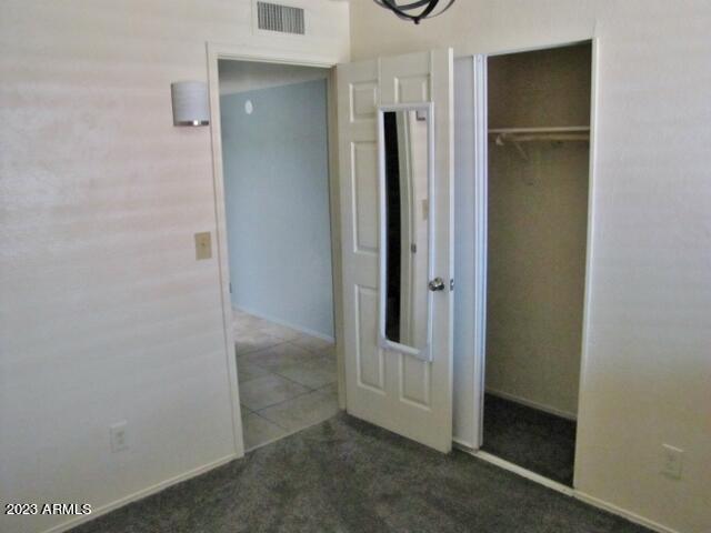 QUAIL HOLLOW - Residential Lease