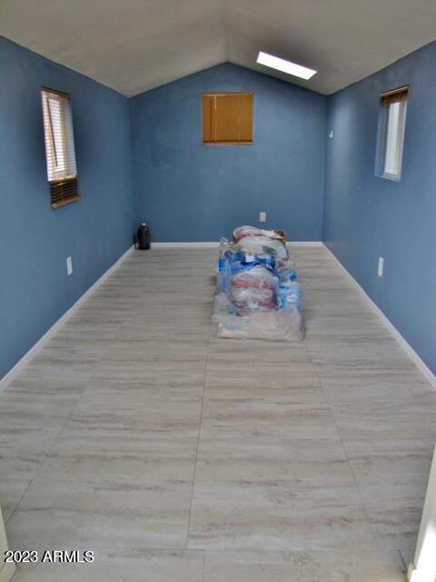 QUAIL HOLLOW - Residential Lease