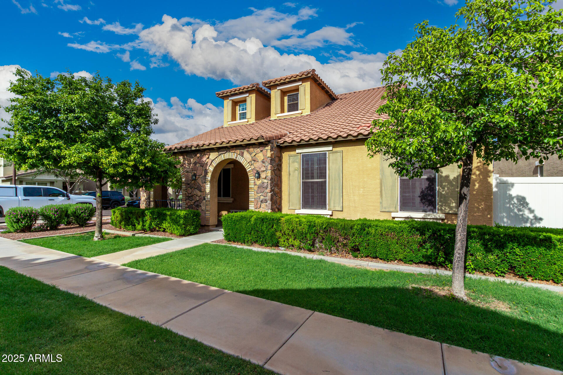 Homes 1 1134 S Lydia Lane