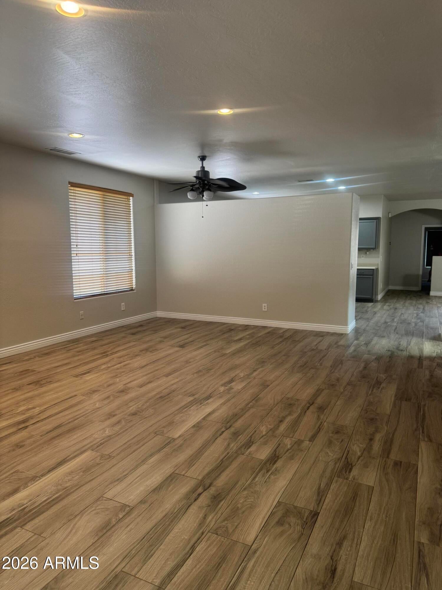 8421 W MOHAVE Street
