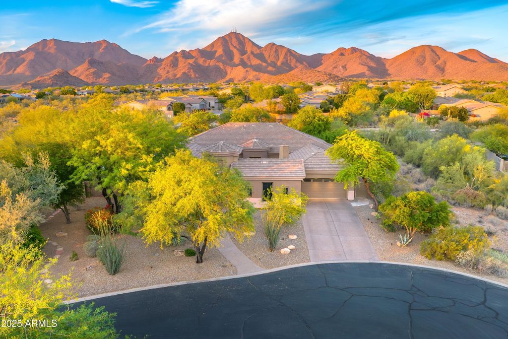 Photo of 10694 E Redfield Road, Scottsdale, AZ 85255 (MLS # 6859034)