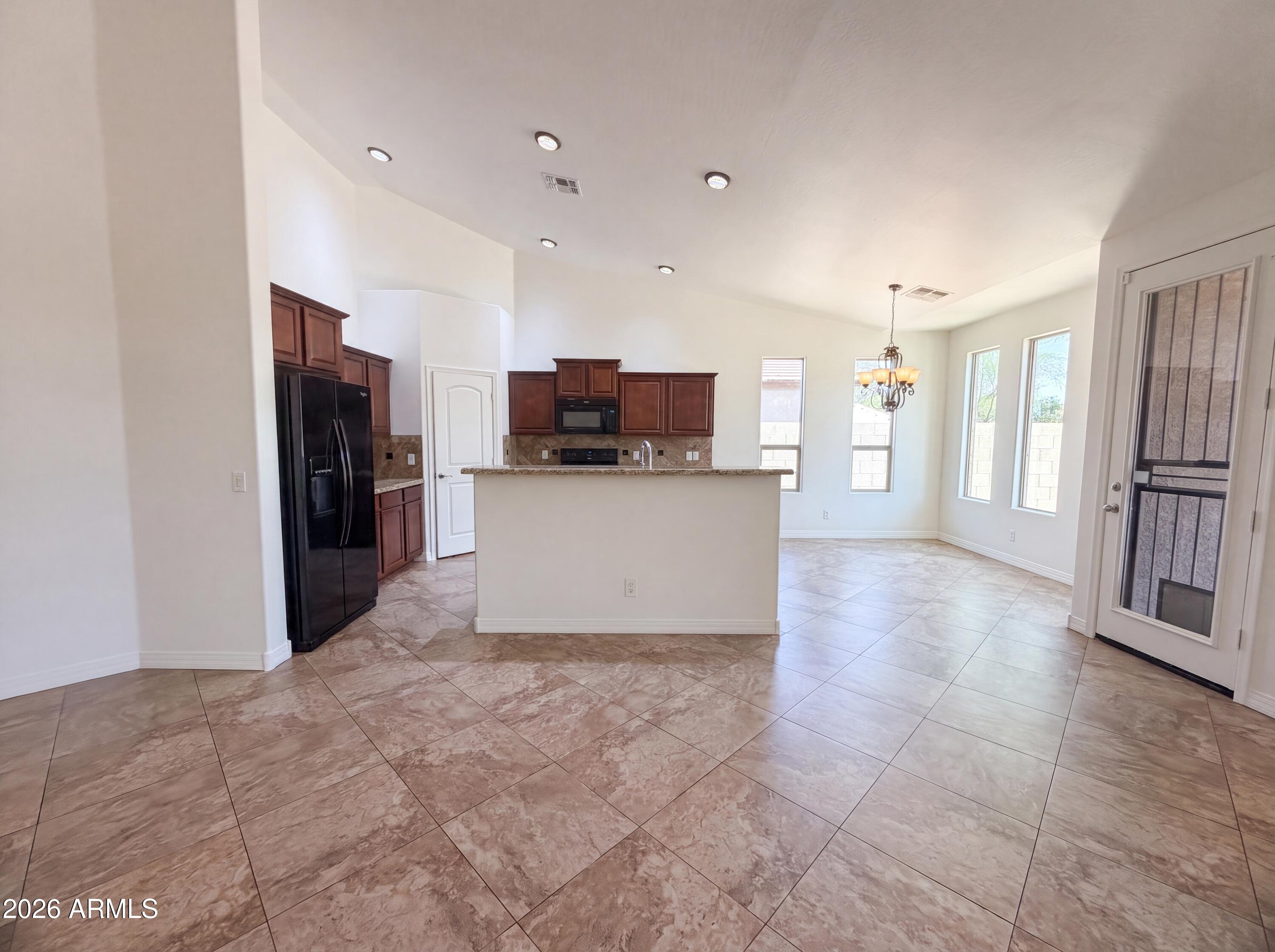 Properties 1 11309 E SABLE Avenue