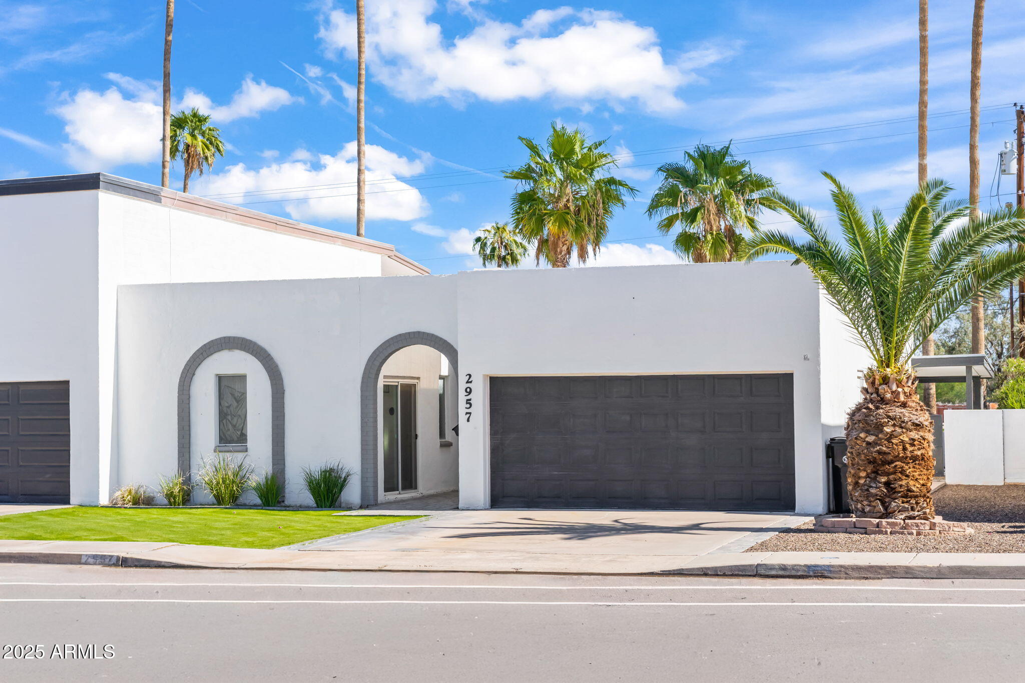 Homes for Sale in Queen Creek Arizona 1 2957 S COUNTRY CLUB Way