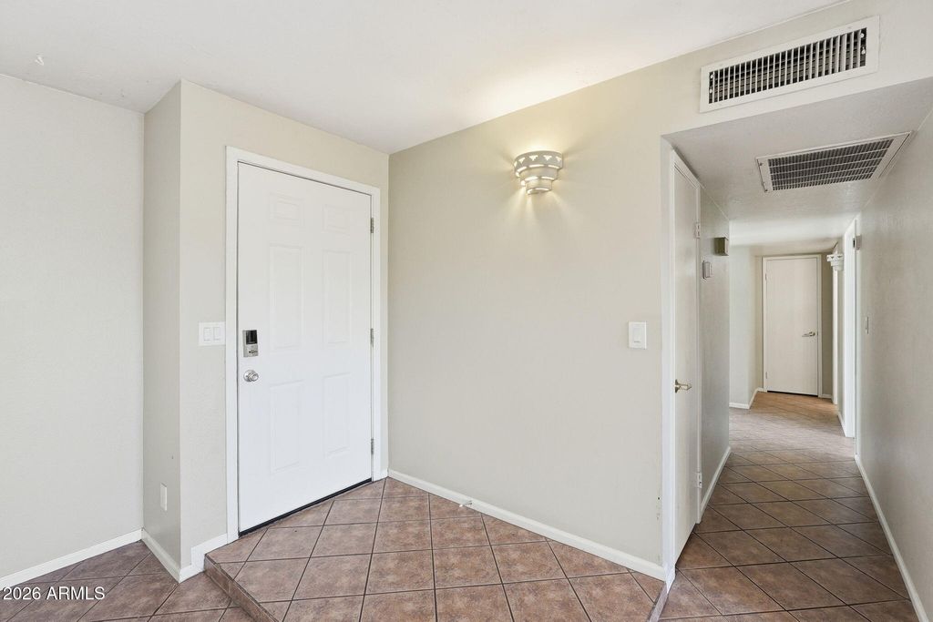 Photo of 10639 N 48th Drive, Glendale, AZ 85304 (MLS # 7004278)