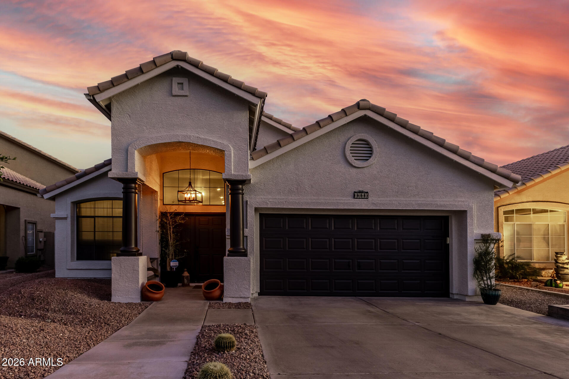 1441 E GLENHAVEN Drive