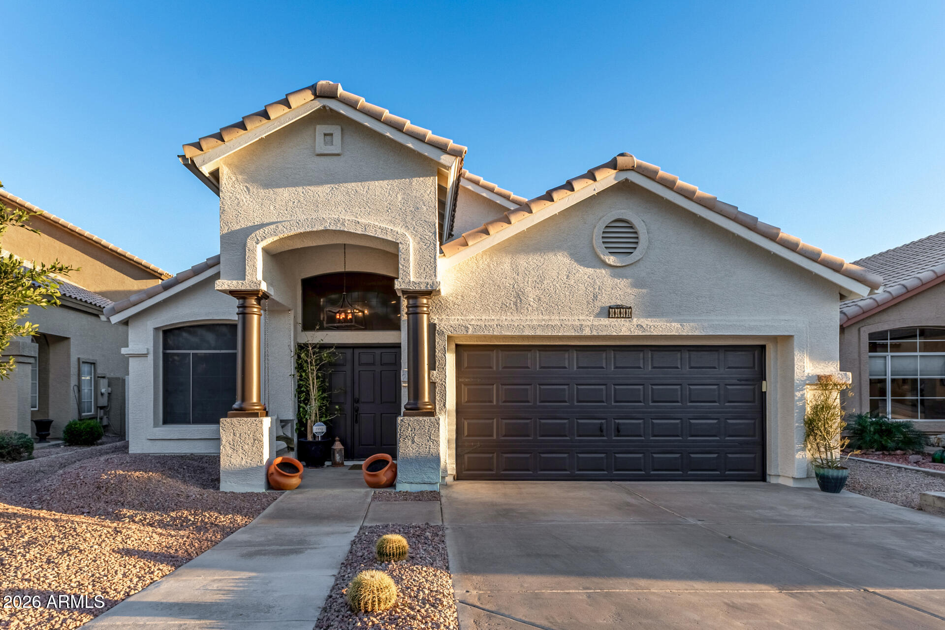 1441 E GLENHAVEN Drive