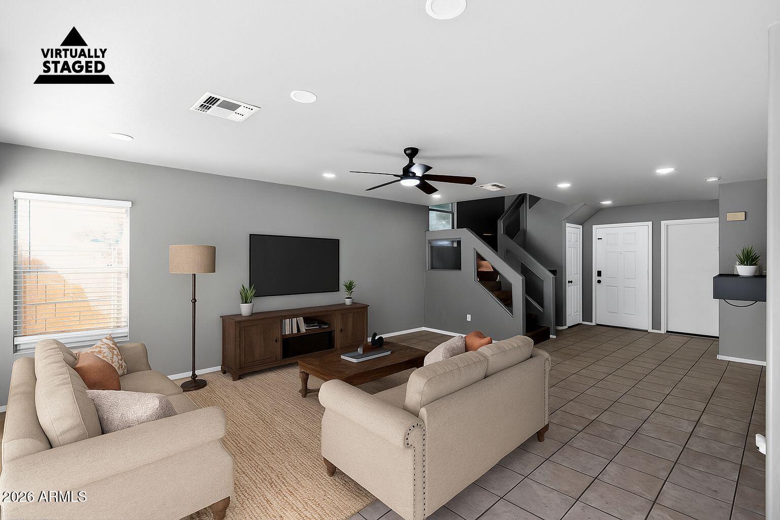 12709 N EL FRIO Street