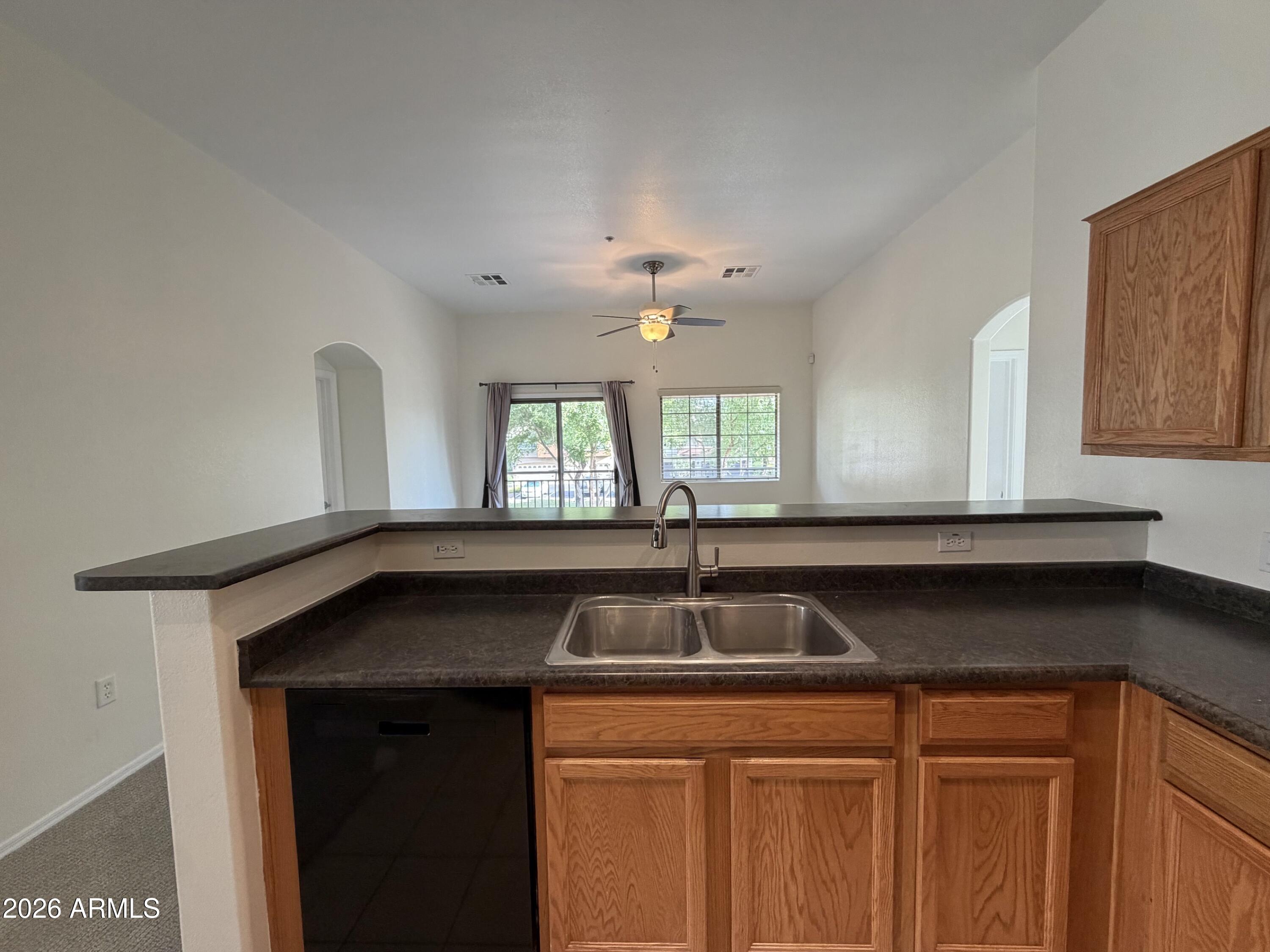 2727 N PRICE Road 60