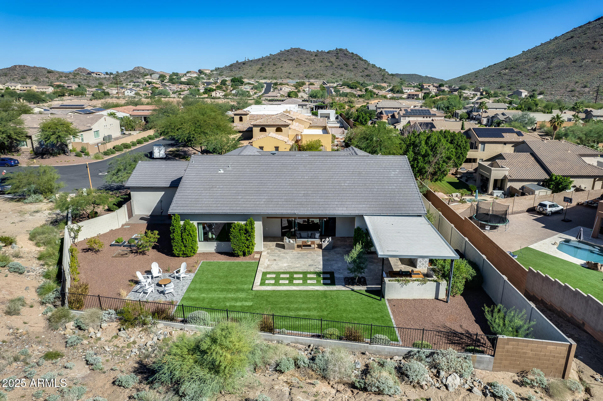 6439 W TOMBSTONE Trail