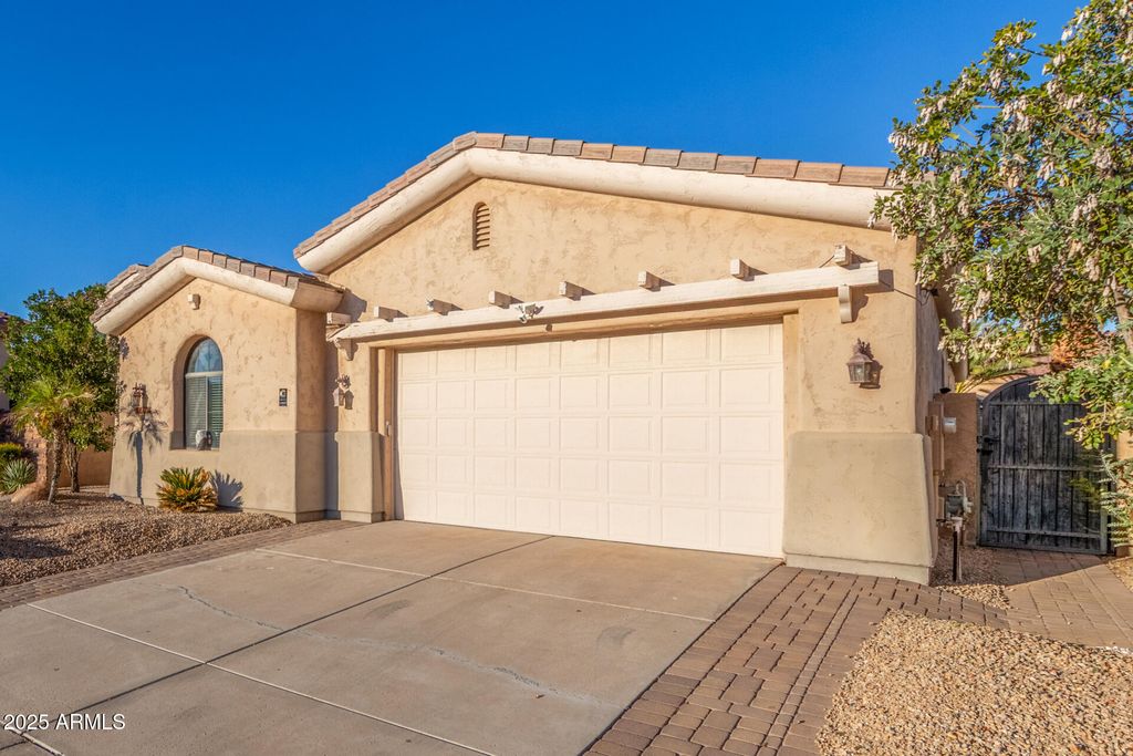 Photo of 14380 W Monte Vista Road, Goodyear, AZ 85395 (MLS # 6956439)