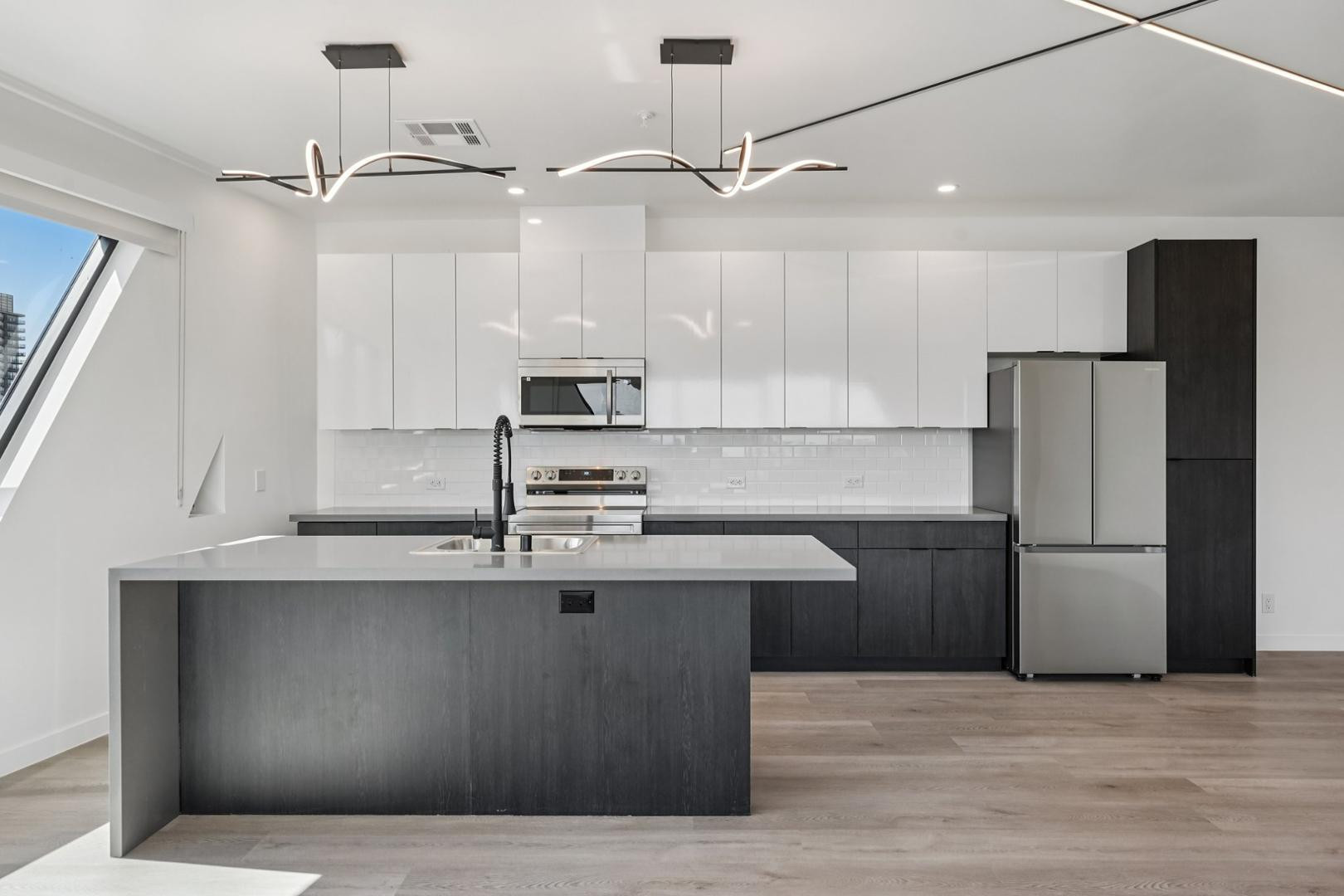 1030 N 1st Street 504