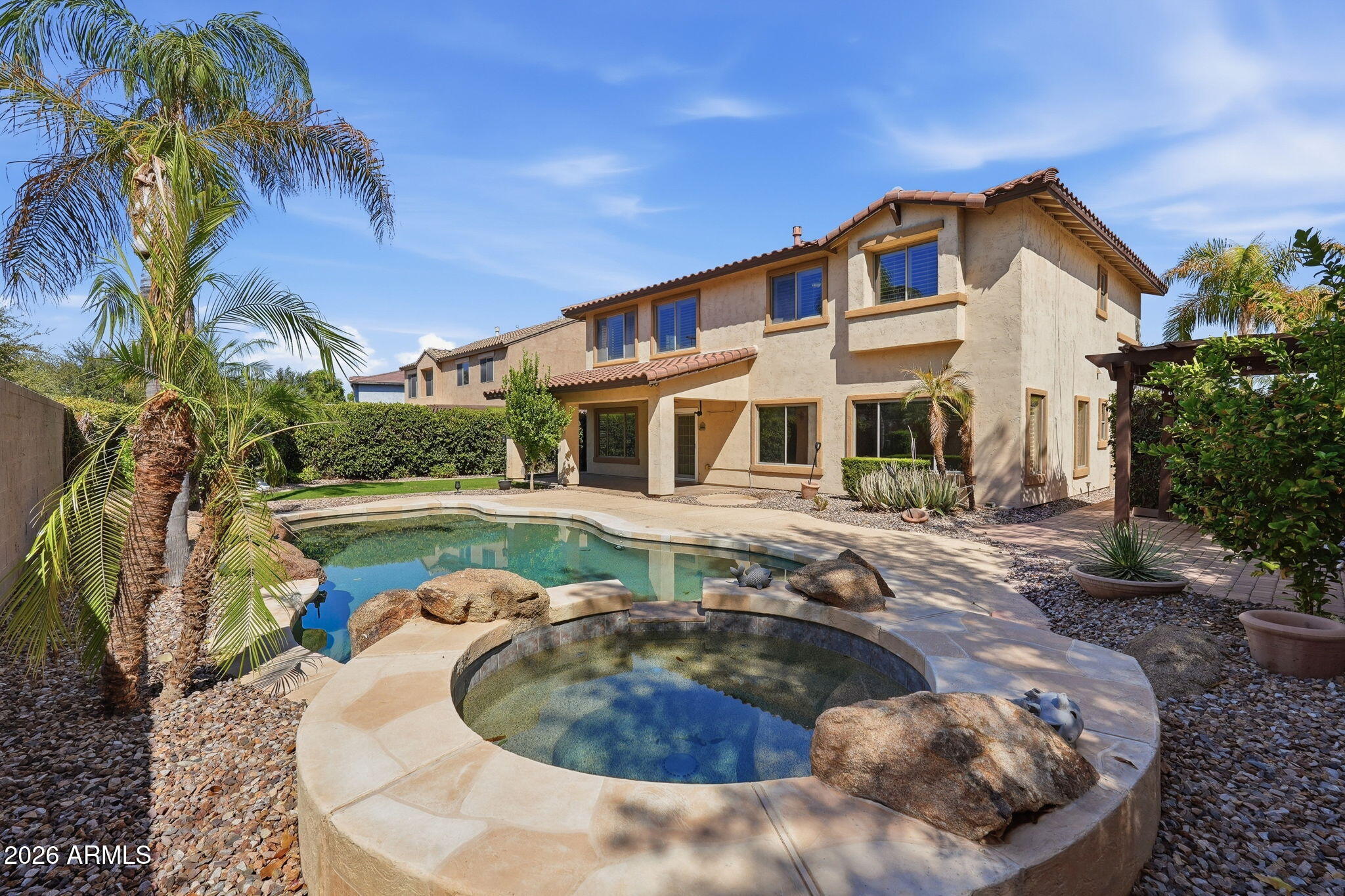 4481 E LANTERN Place