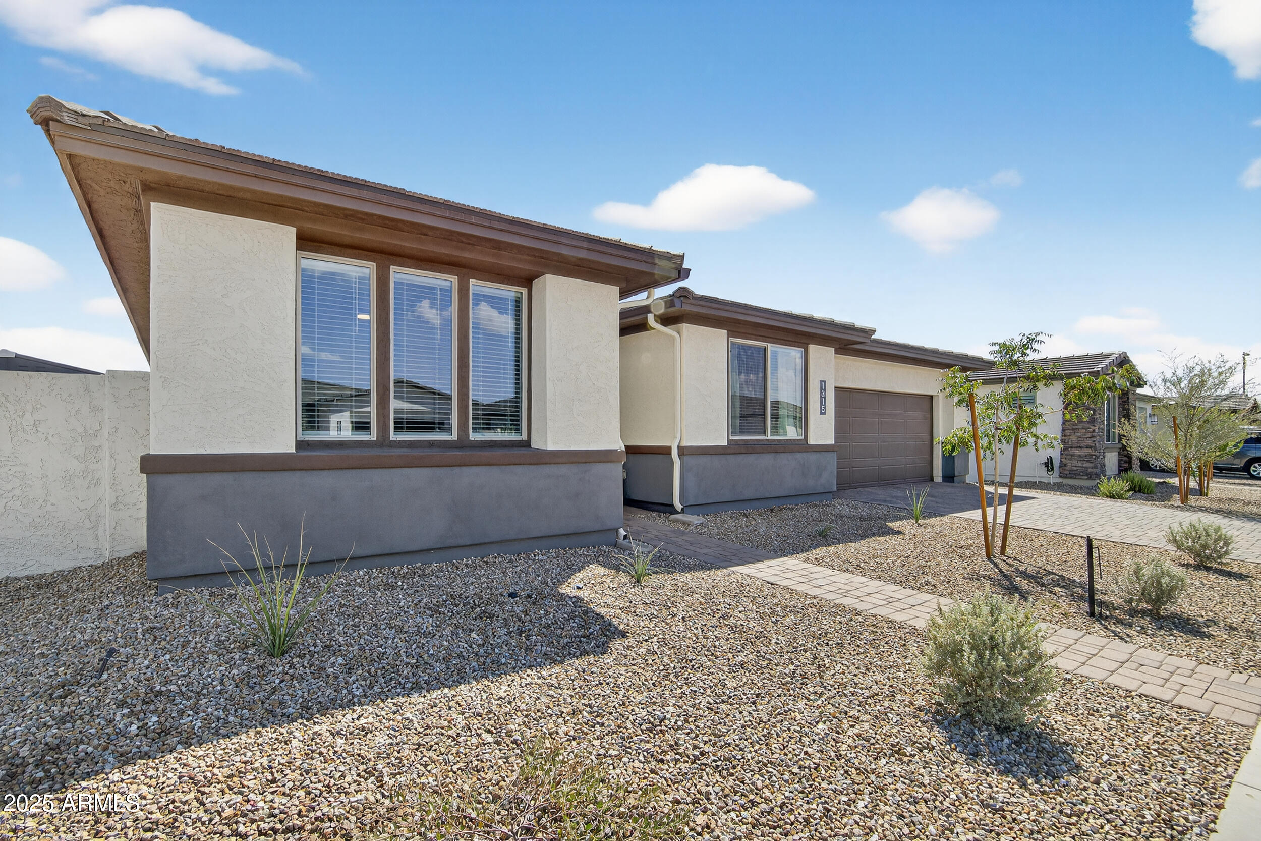 Homes for Sale in Queen Creek Arizona 1 1315 W VIA DE OLIVOS --