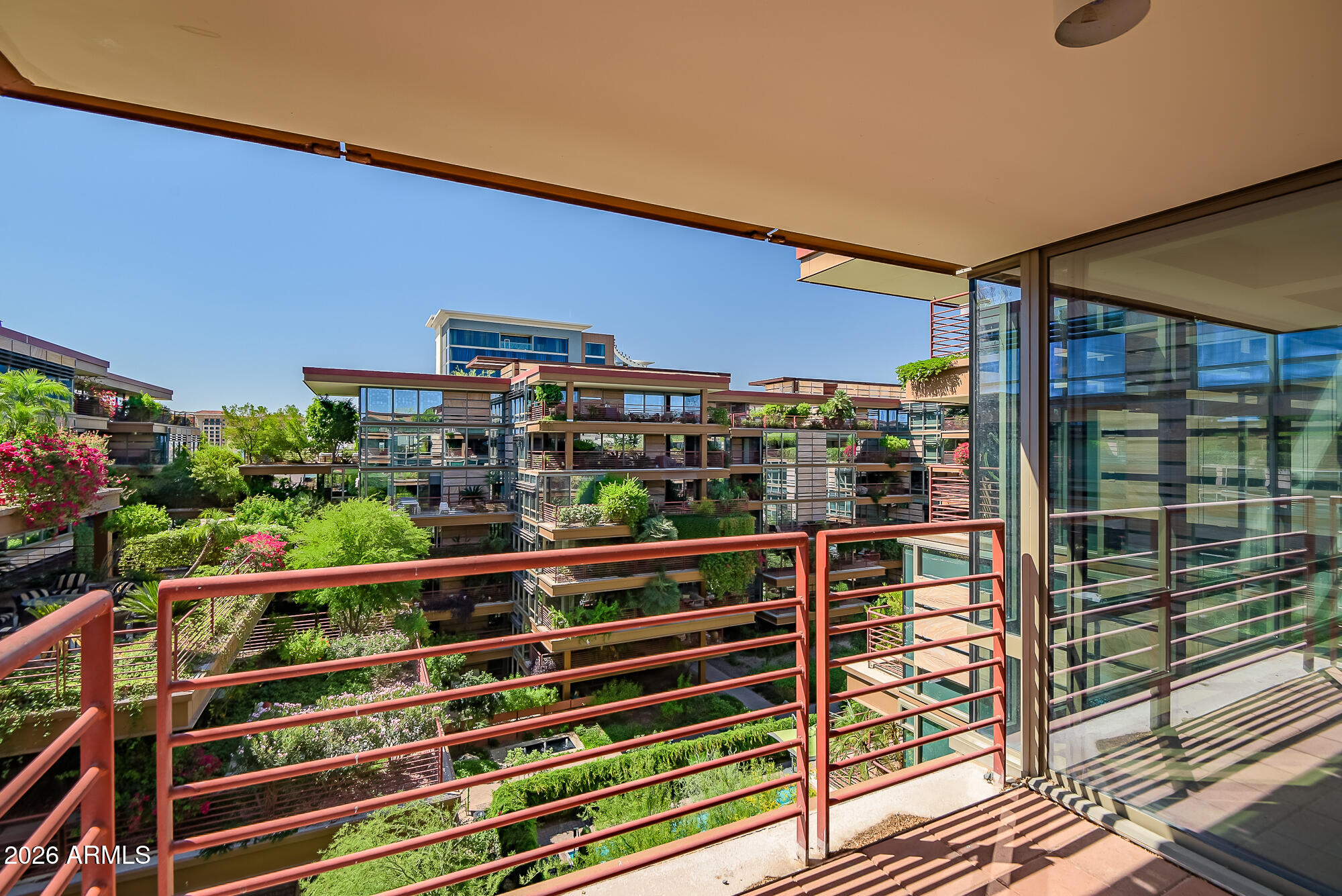 7131 E RANCHO VISTA Drive 6001