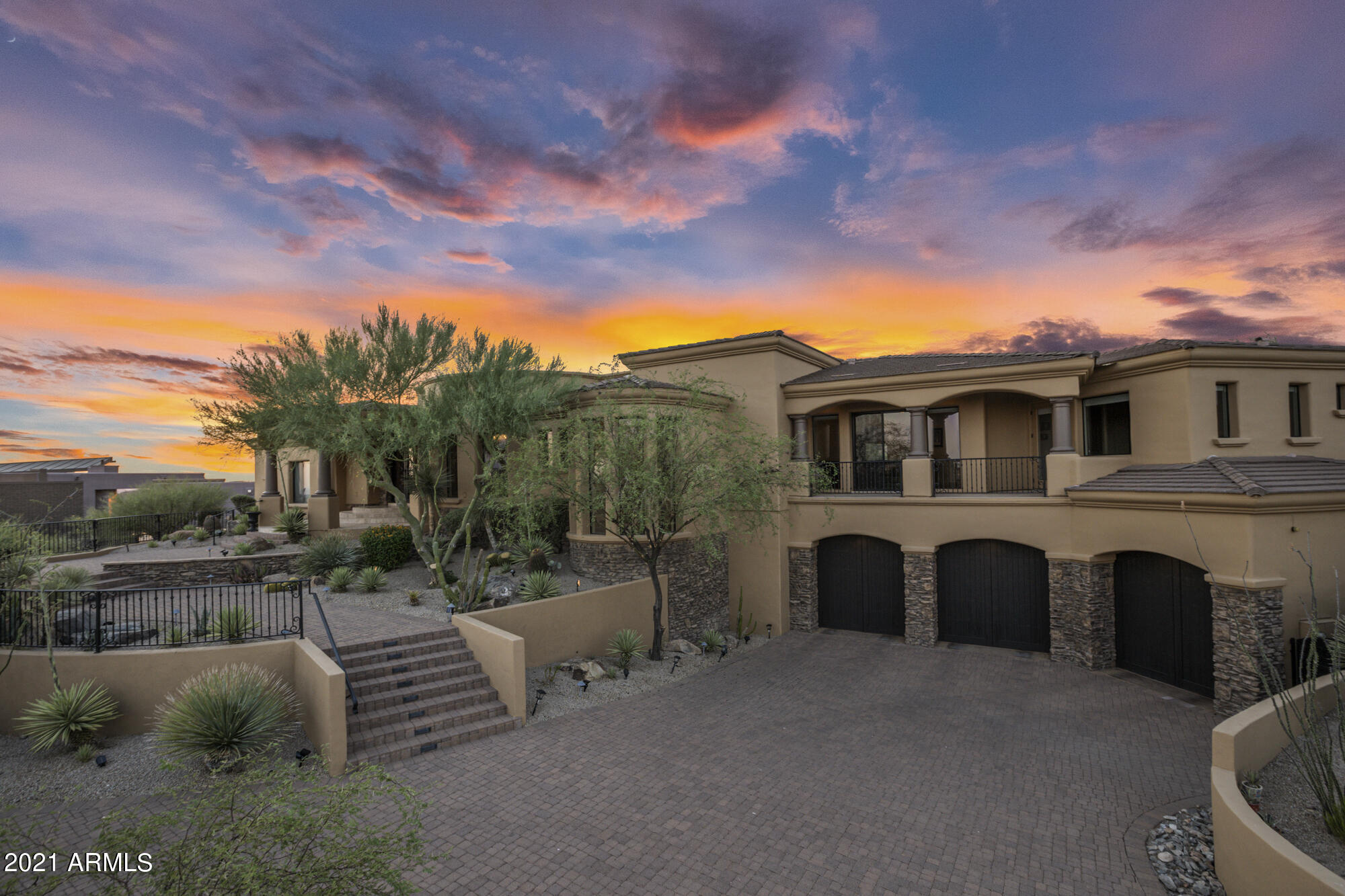 DESERT MOUNTAIN - Residential