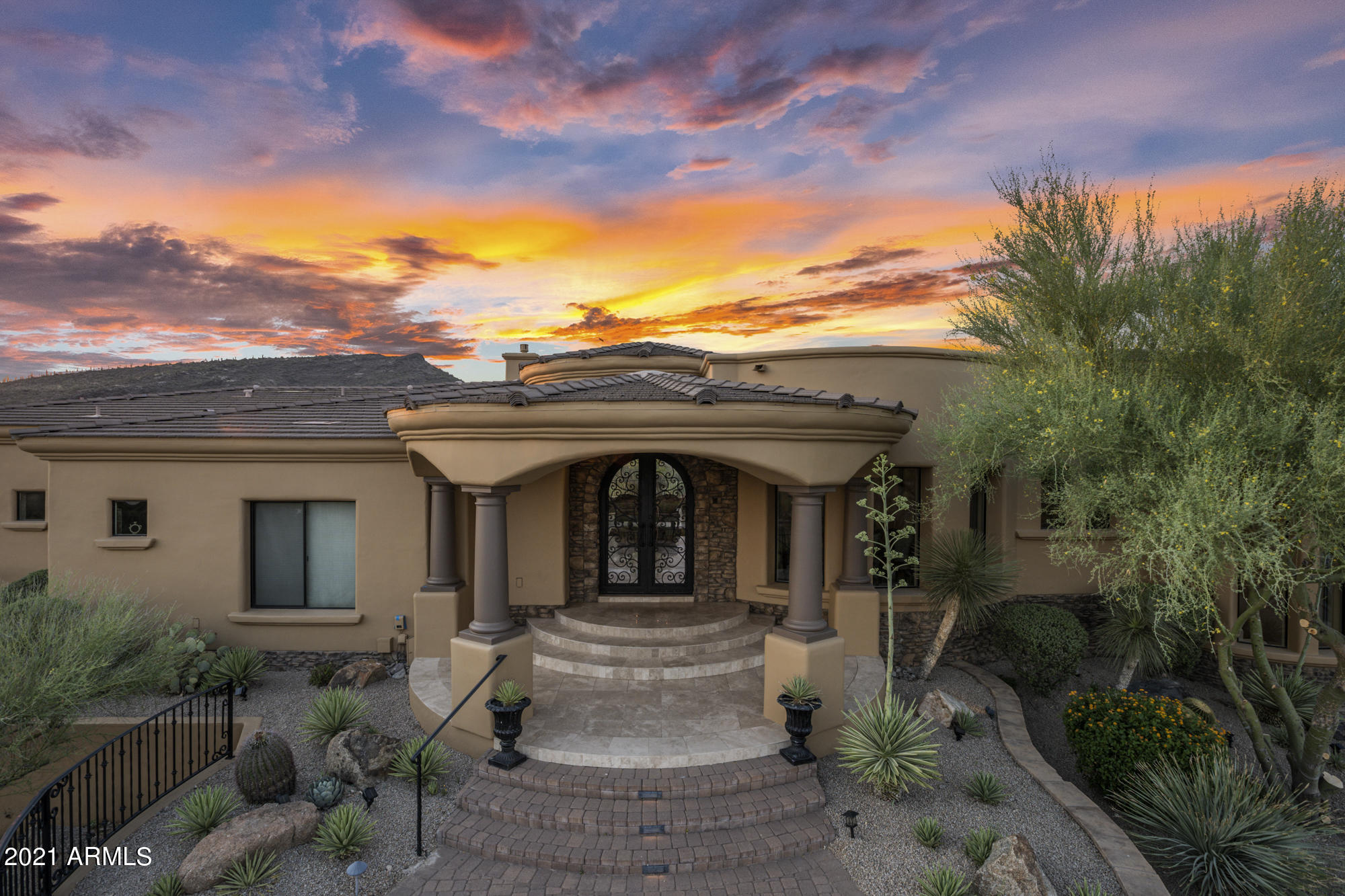 DESERT MOUNTAIN - Residential