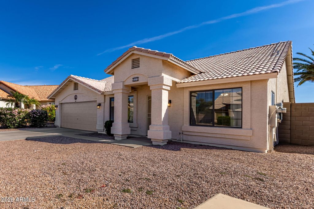 Photo of 501 W Spur Avenue, Gilbert, AZ 85233 (MLS # 6999809)