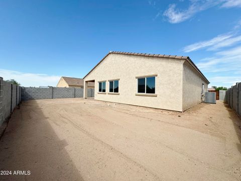 A home in Arizona City