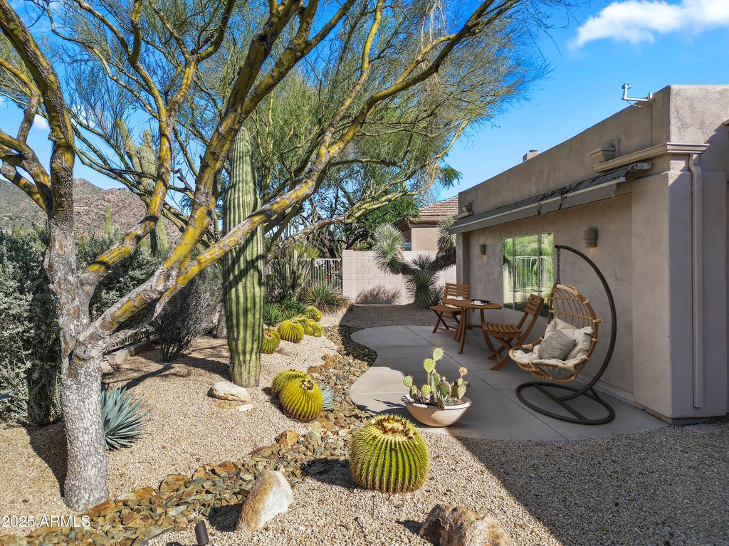 Photo of 33946 N 67th Street, Scottsdale, AZ 85266 (MLS # 6948293)