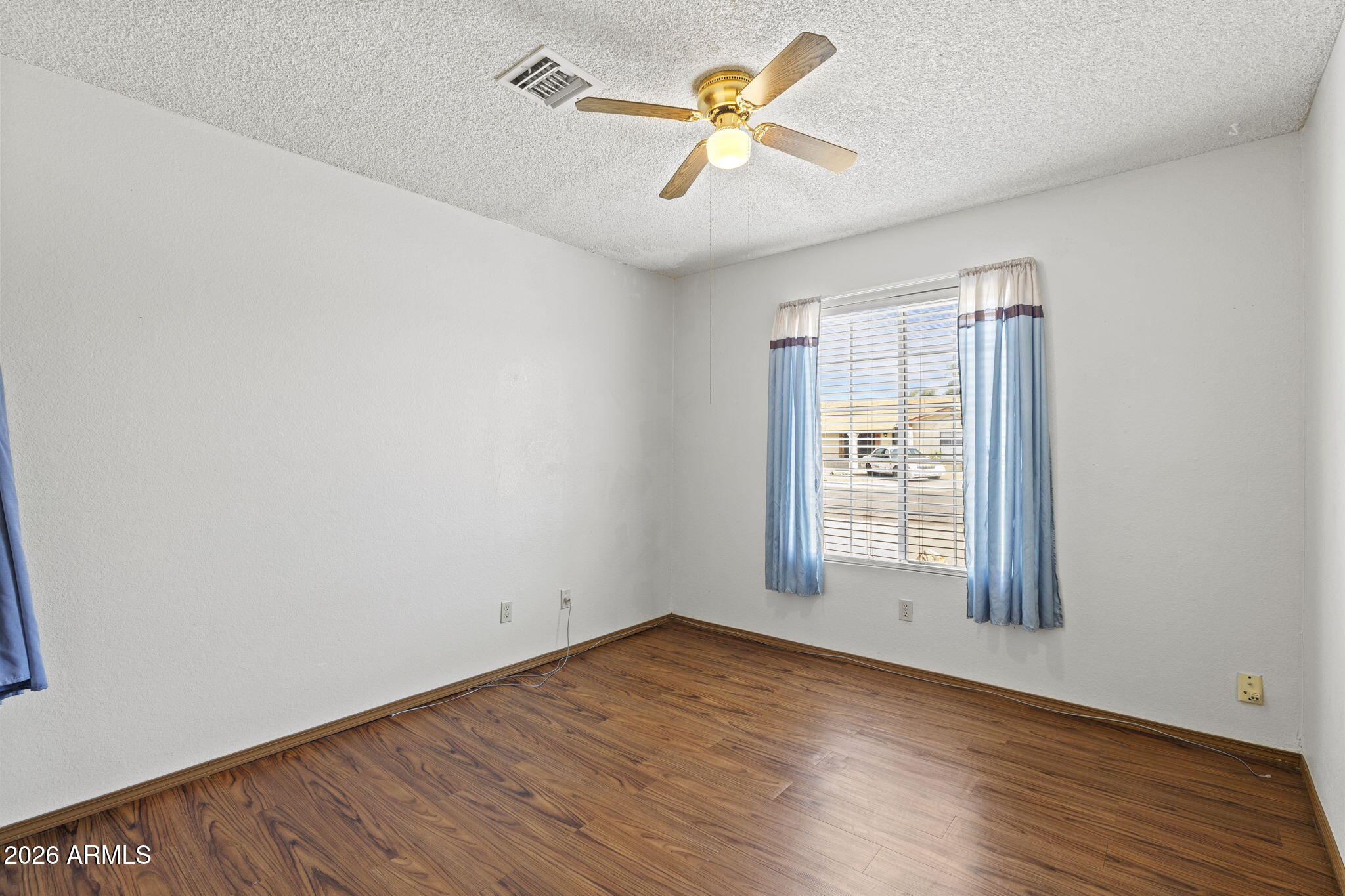 THUNDERBIRD PALMS UNIT 3 - Residential