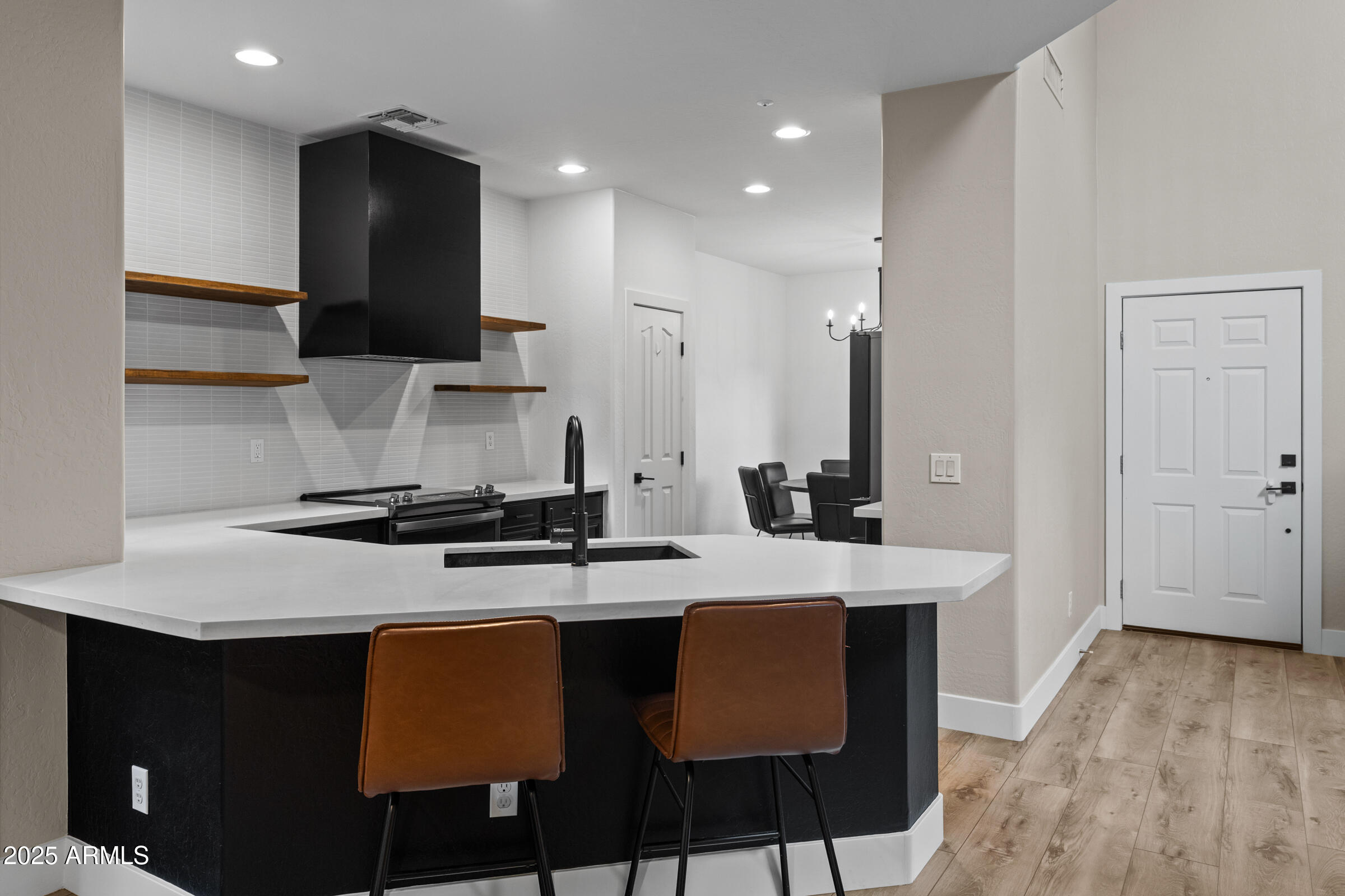 1353 S MINNEOLA Lane