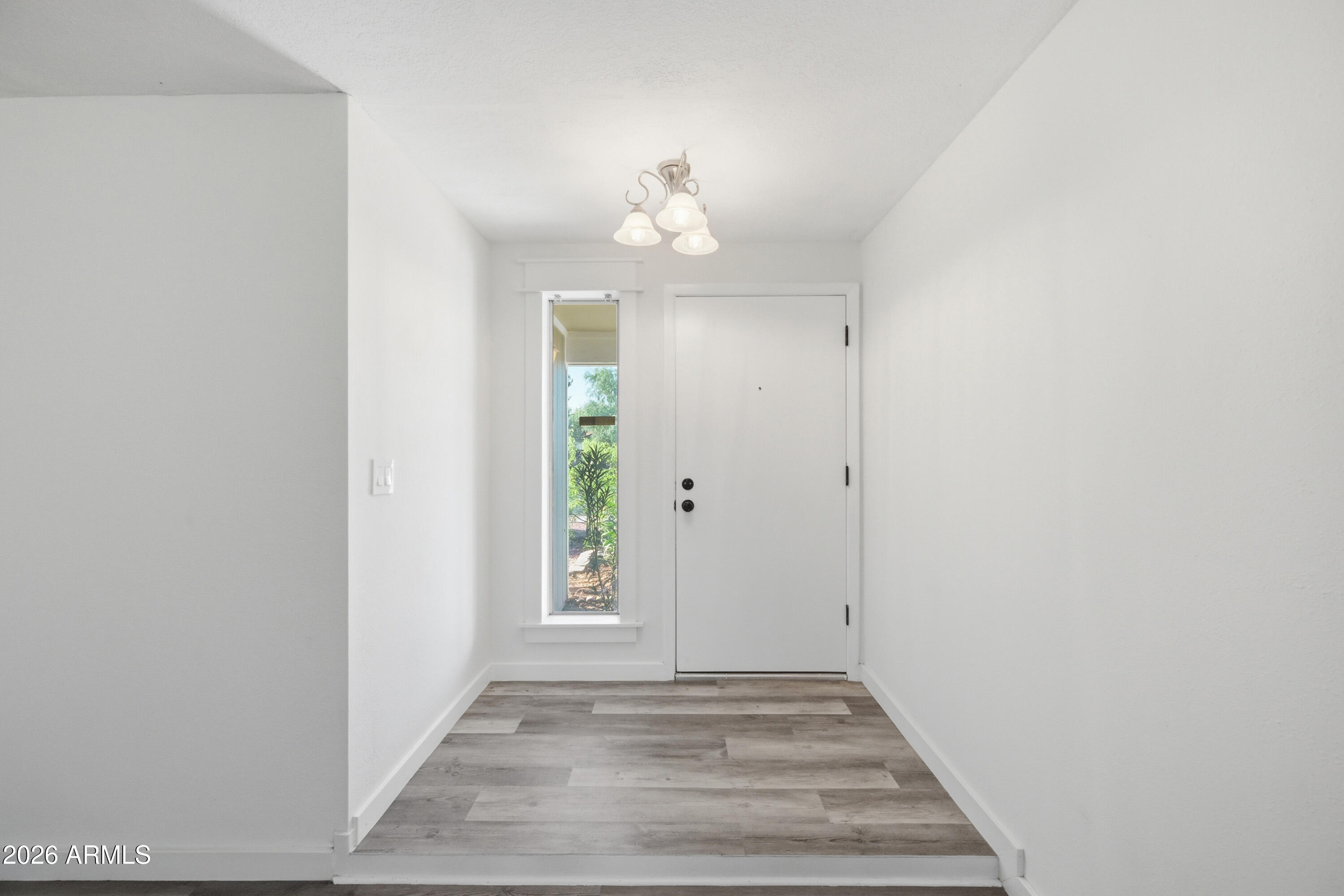 2820 E Inverness Avenue